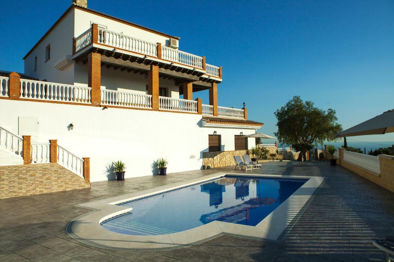 Villa El Palomar Azul With Pool And Sea View Benajarafe Dış mekan fotoğraf